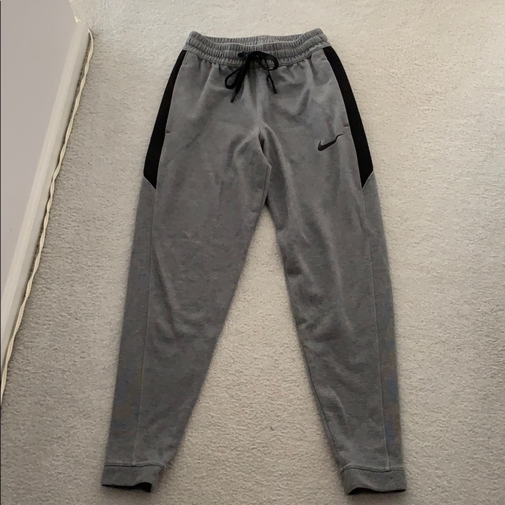 nike joggers